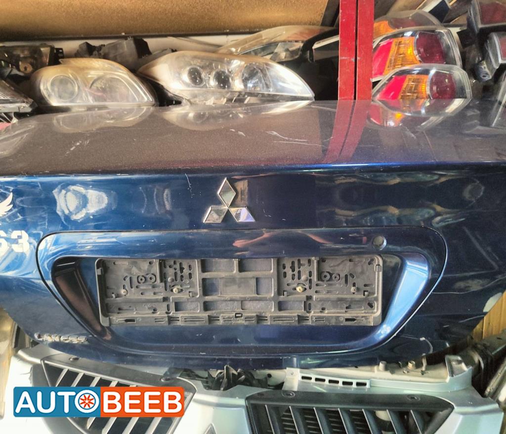 غطاء خلفي ميتسوبيشي لانسر glx 2005 2006 2007 2008