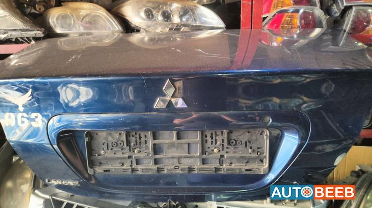 غطاء خلفي ميتسوبيشي لانسر glx 2005 2006 2007 2008