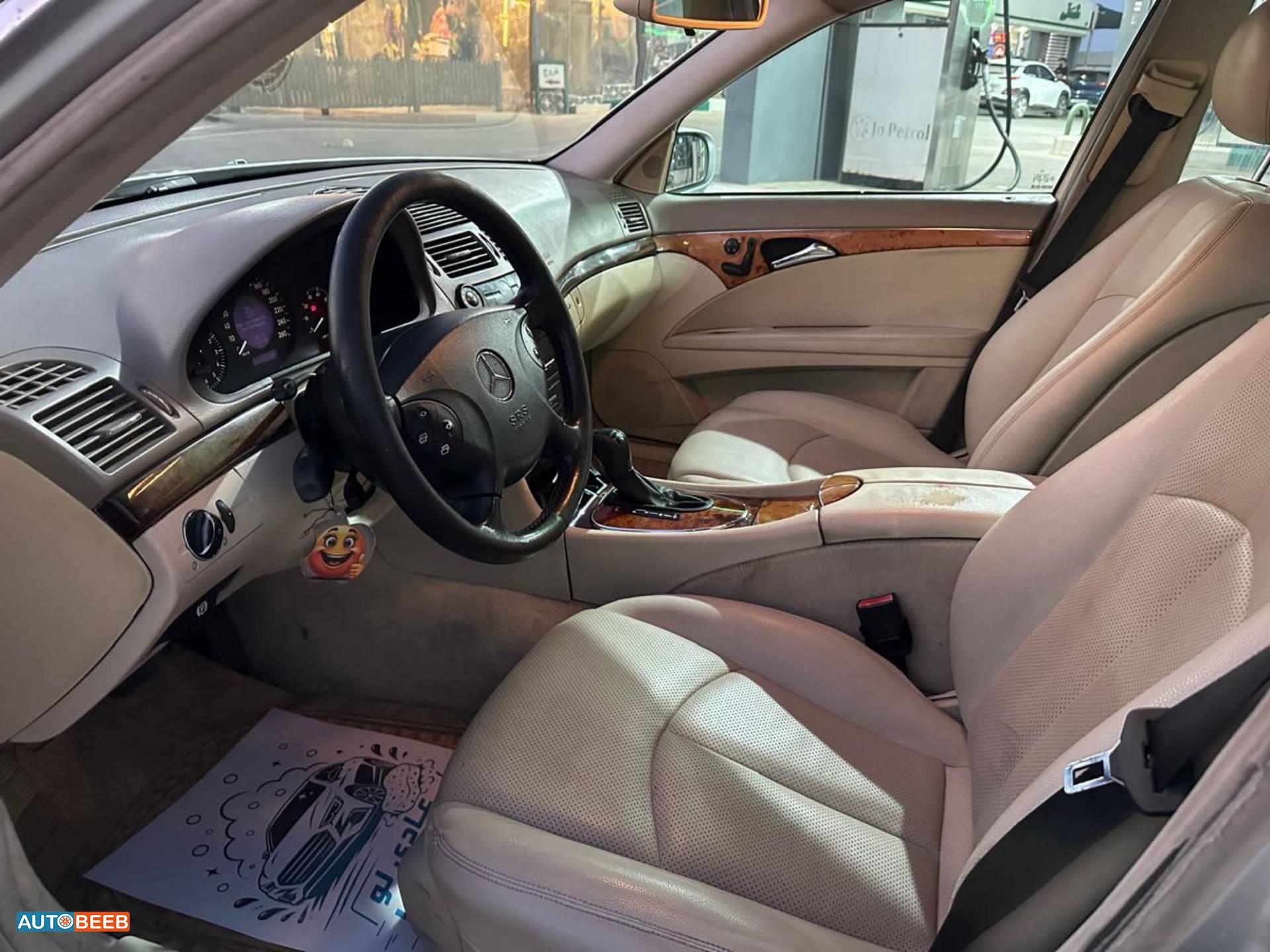 مرسيدس بنز E200 2006