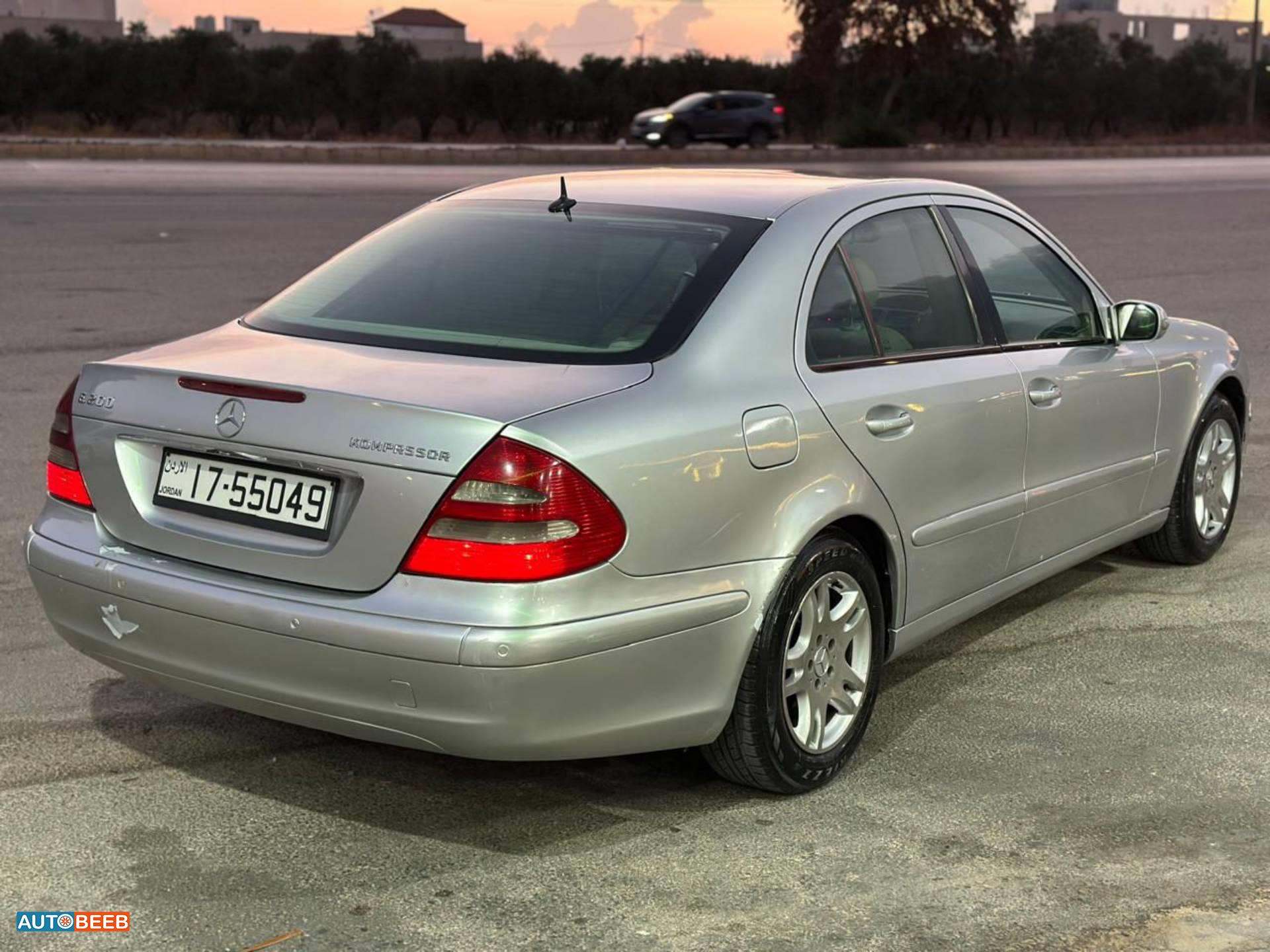 مرسيدس بنز E200 2006