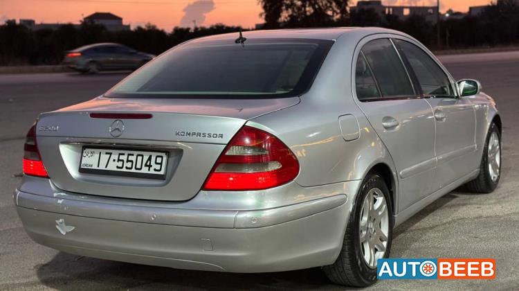 مرسيدس بنز E200 2006
