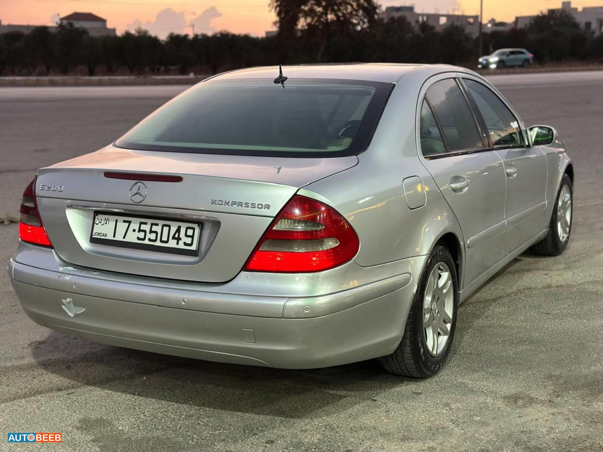 مرسيدس بنز E200 2006