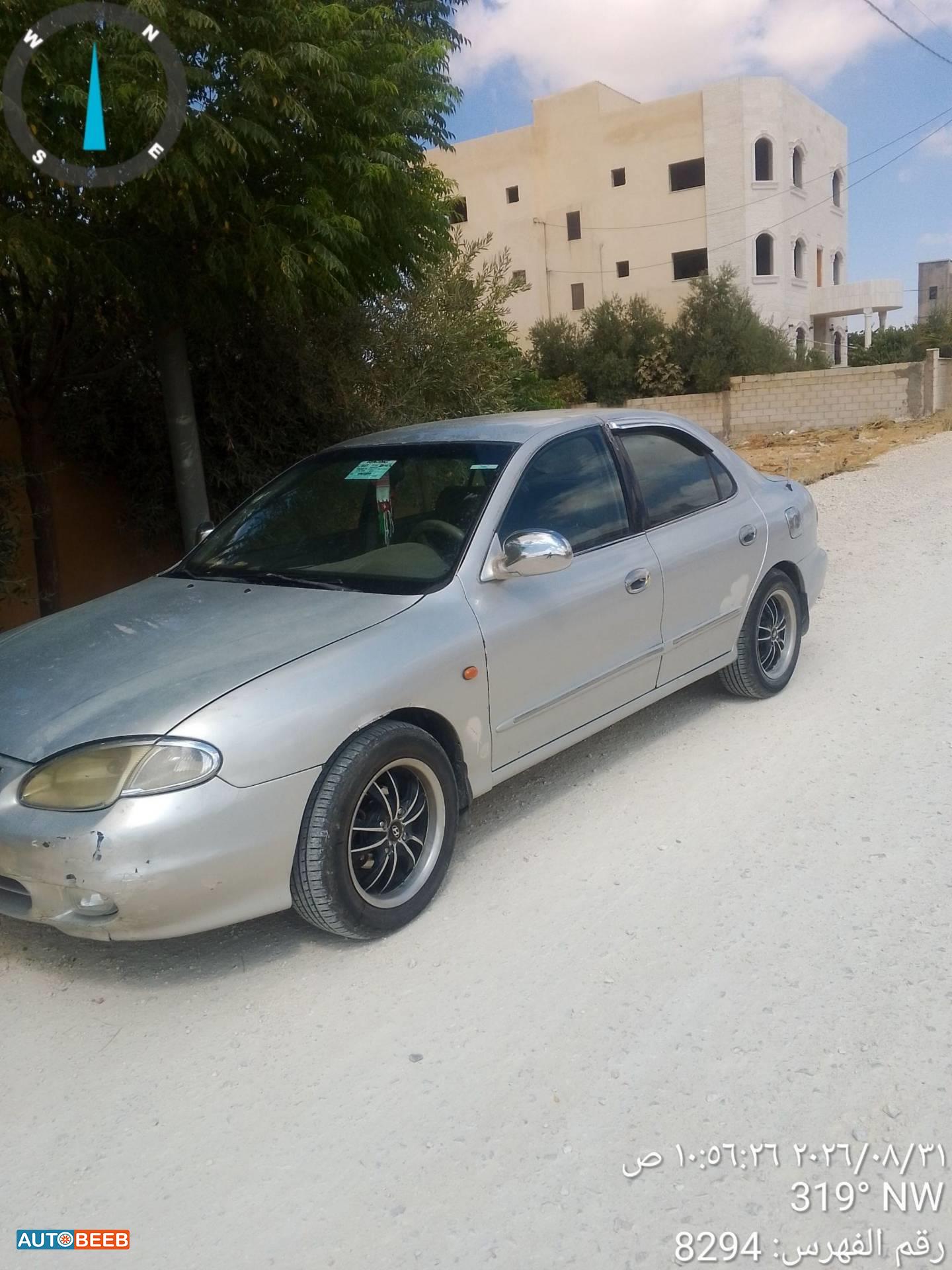 هيونداي افانتي 1999