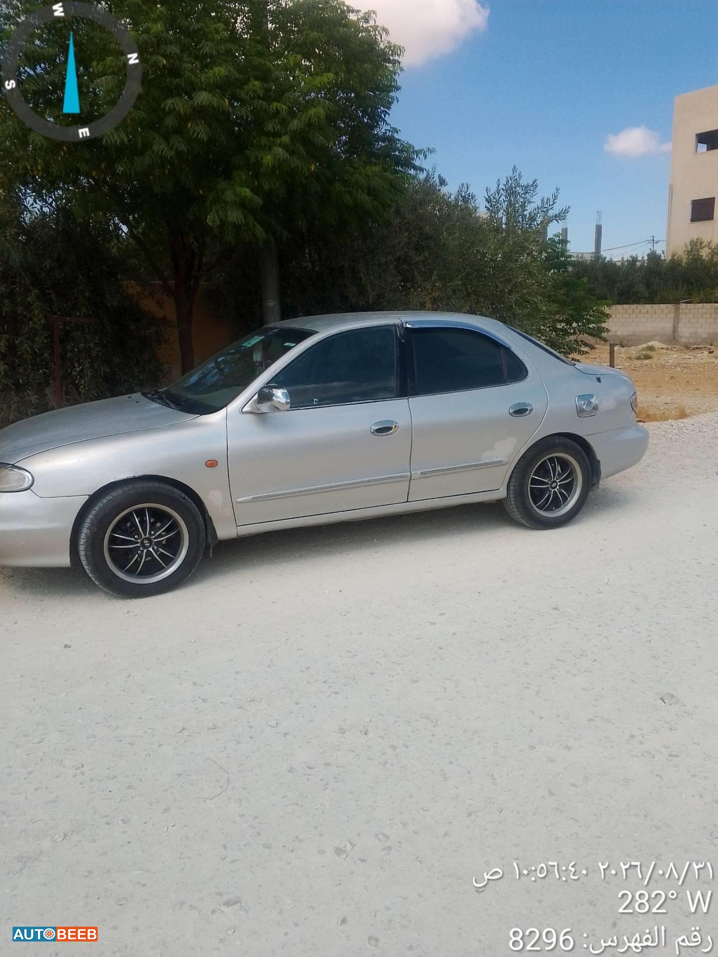 هيونداي افانتي 1999