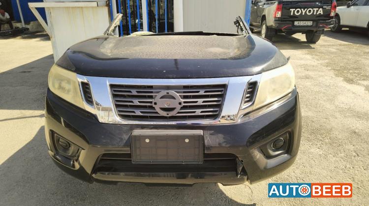 Body  Front clip Nissan Navara