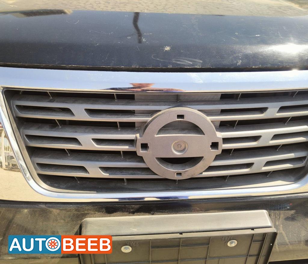 Body  Grilles Nissan Navara