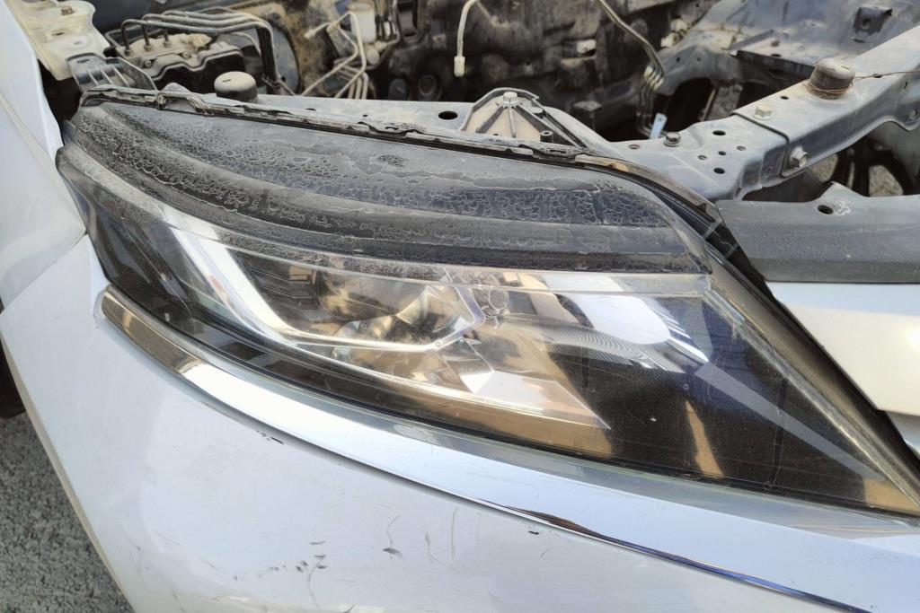 Lights Front light Mitsubishi L200