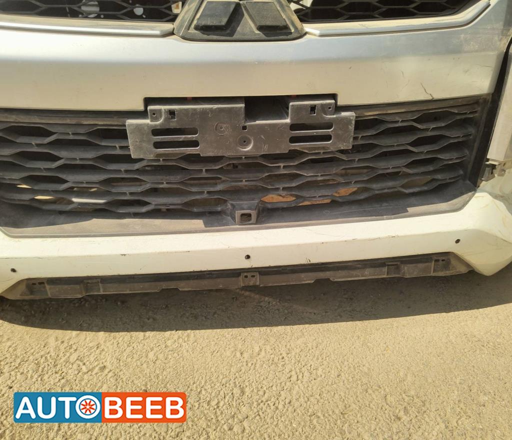 Body  Grilles Mitsubishi L200