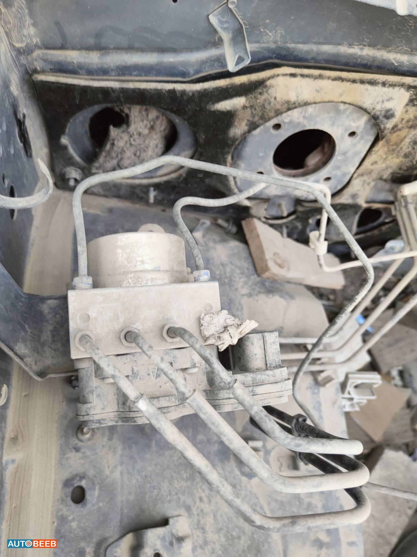  Mechanics  Mitsubishi L200