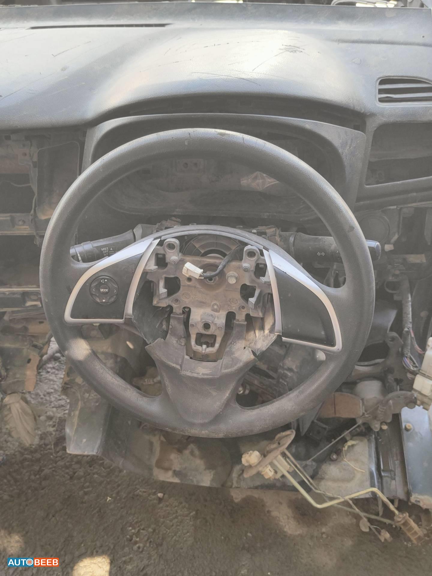 Cabin  Steering Wheel Mitsubishi L200
