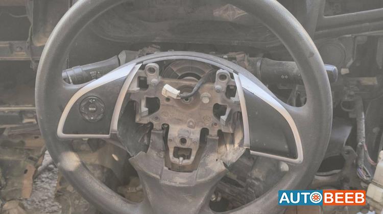 Cabin  Steering Wheel Mitsubishi L200