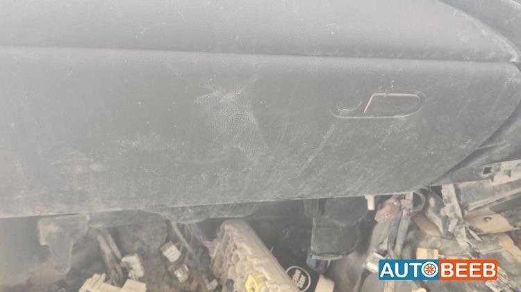 Cabin  Dashboard Mitsubishi L200