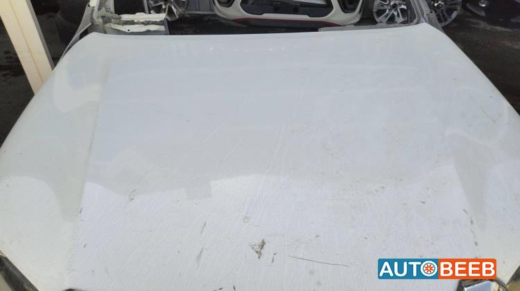 Body  Hood Toyota Hilux