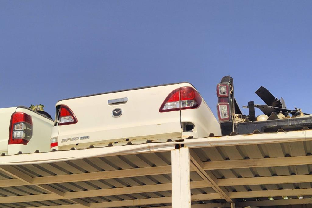 Body  Trunk Mazda BT50