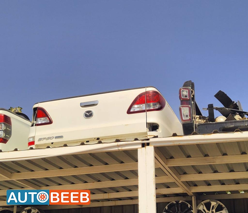 Body  Trunk Mazda BT50