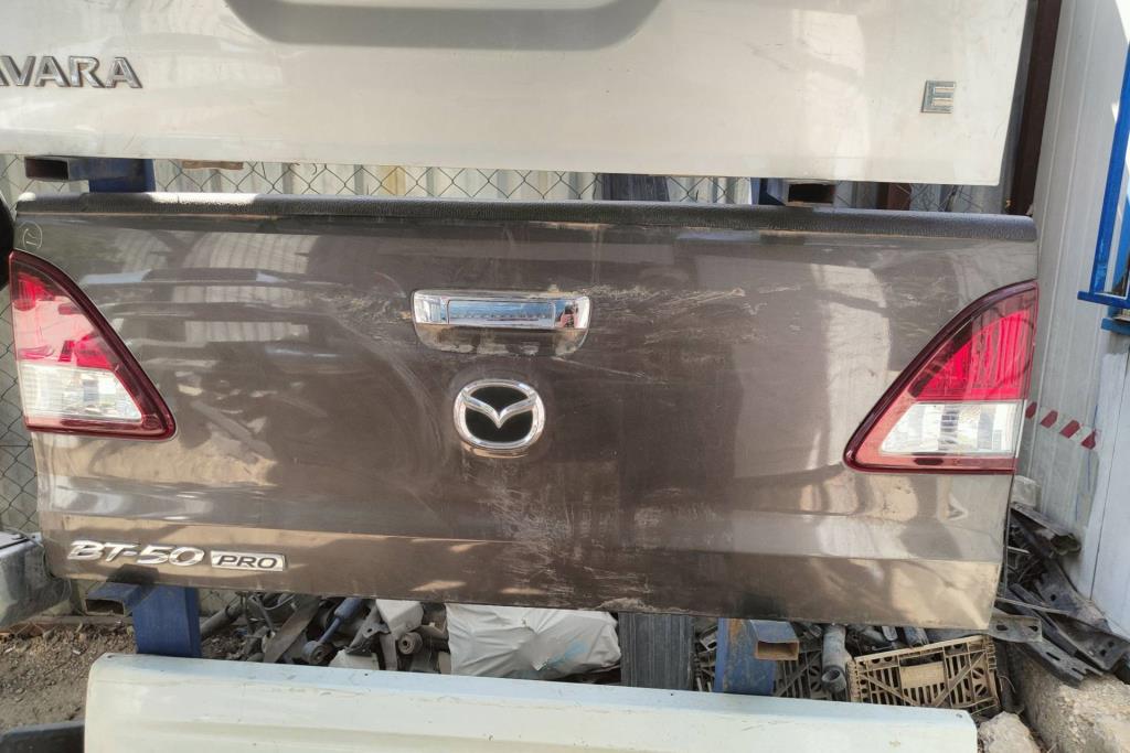 Body  Trunk Mazda BT50