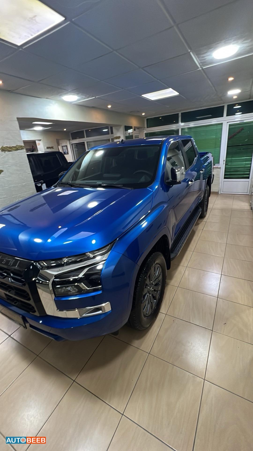 Mitsubishi L200 2024