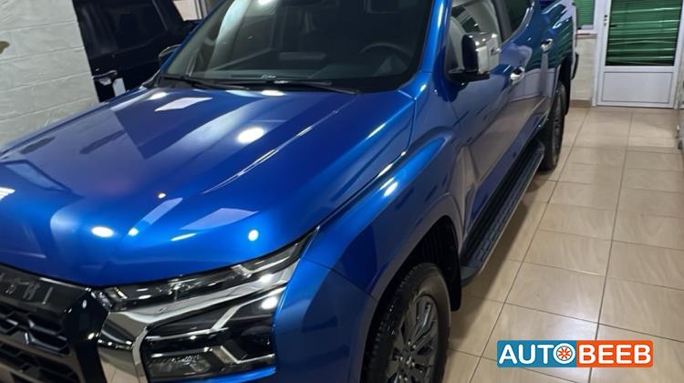 Mitsubishi L200 2024