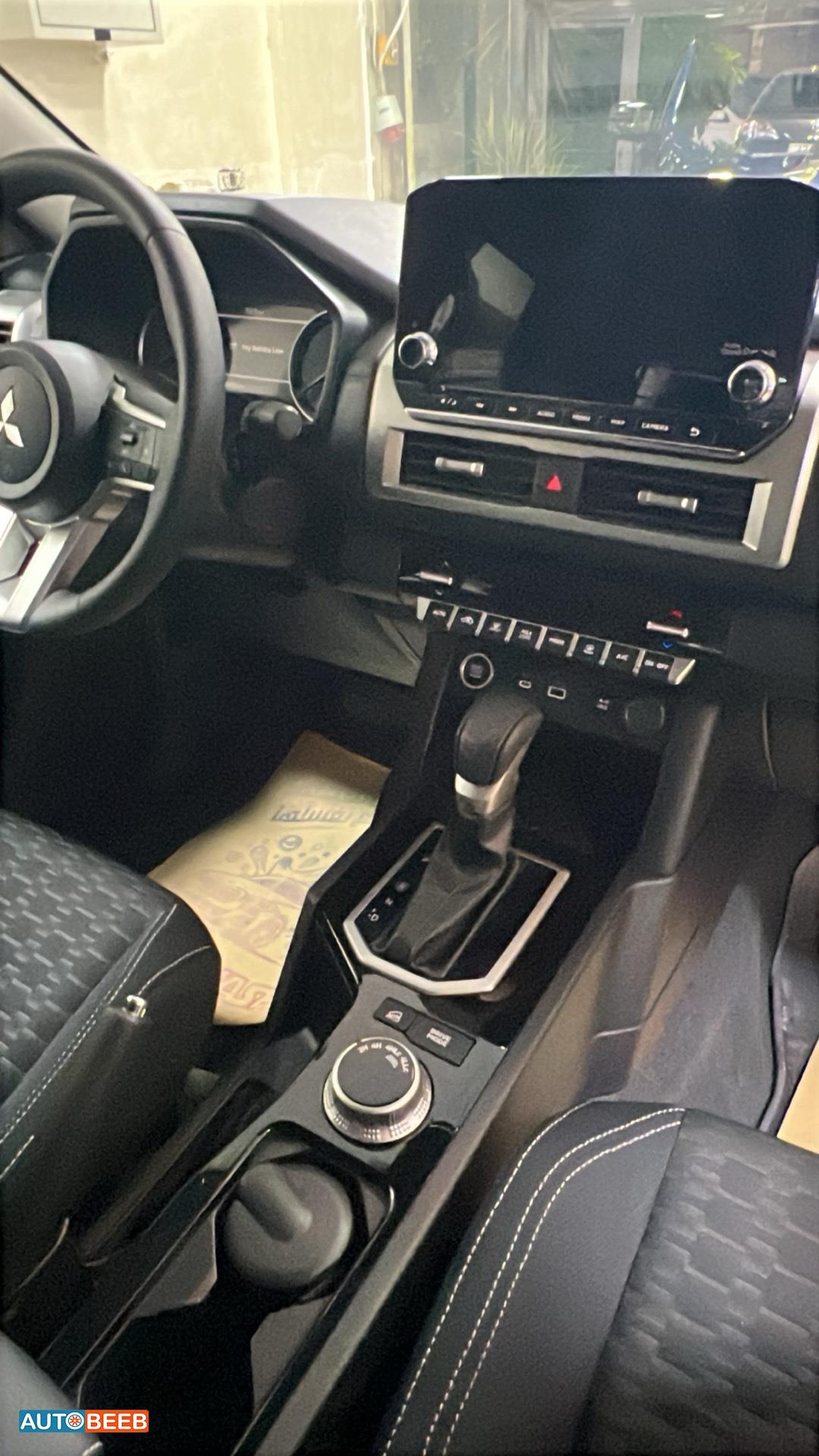 Mitsubishi L200 2024
