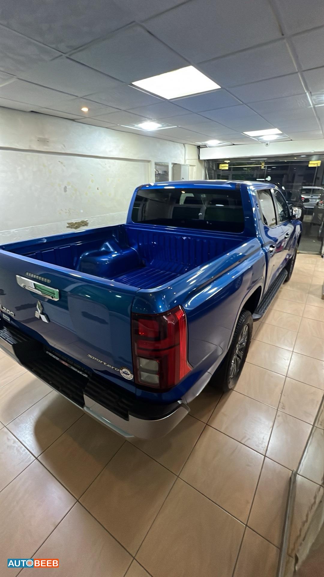 Mitsubishi L200 2024