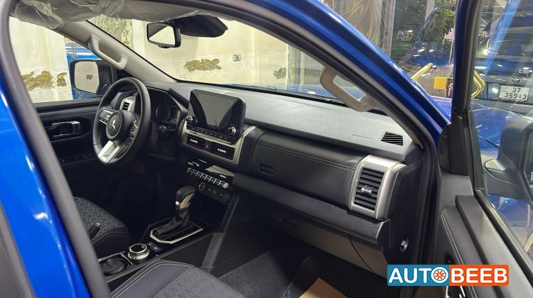 Mitsubishi L200 2024