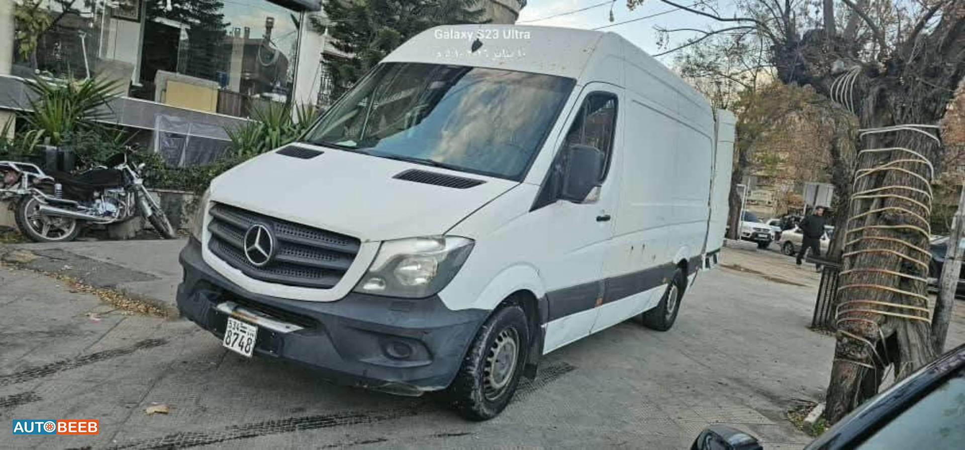 Minivan Mercedes Benz 2016