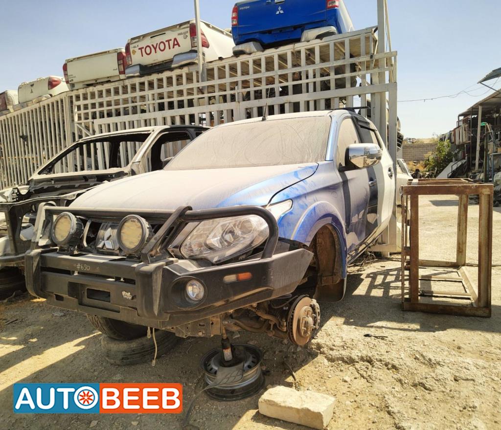 Body  Front clip Mitsubishi L200