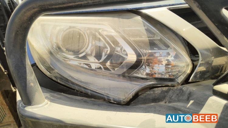Lights Front light Mitsubishi L200