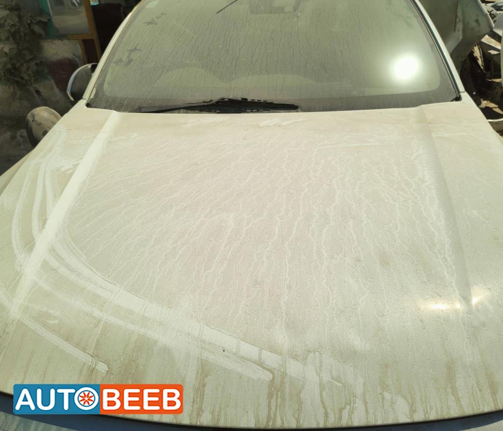 Body  Hood Mitsubishi L200