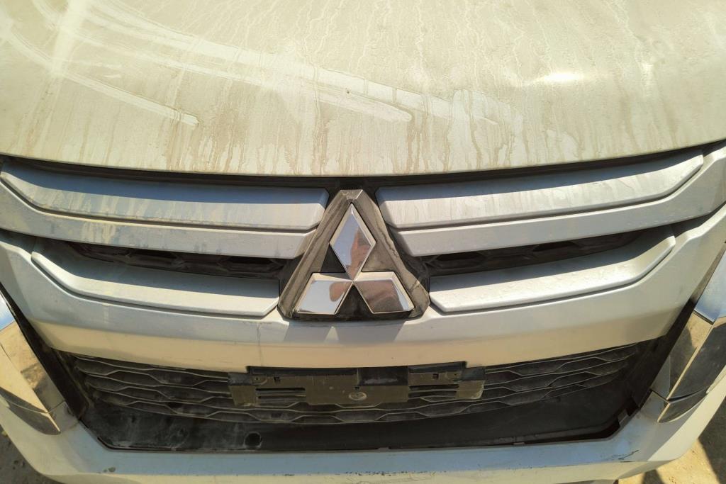 Body  Grilles Mitsubishi L200