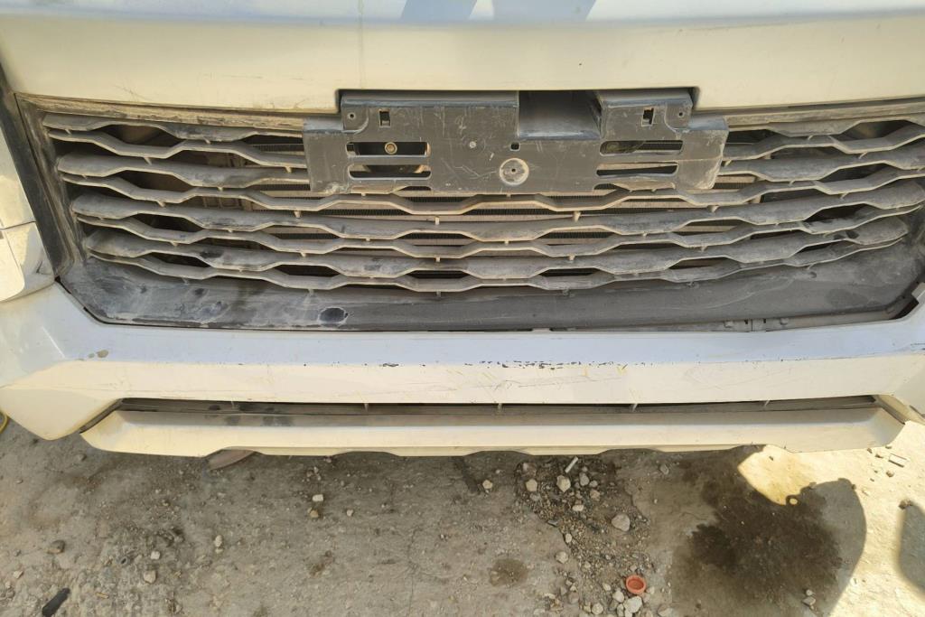 Body  Grilles Mitsubishi L200