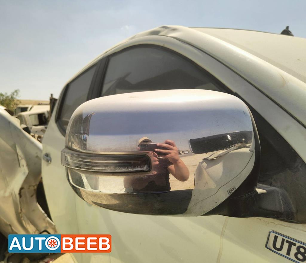Body  Wing Mirror Mitsubishi L200