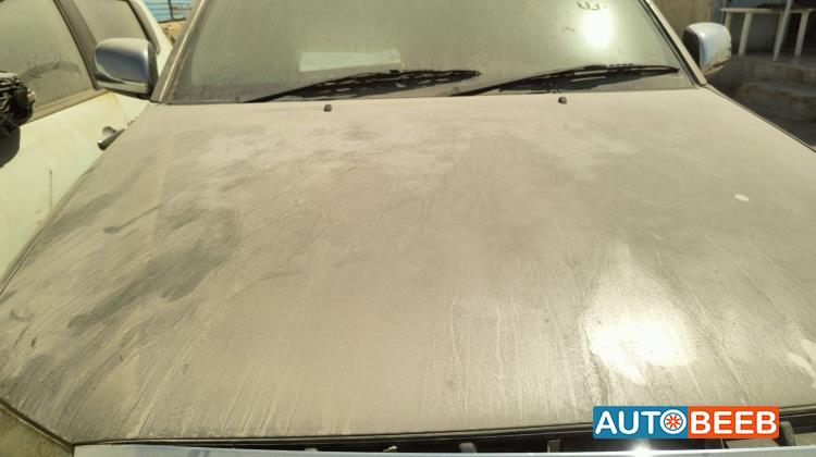 Body  Hood Toyota Hilux