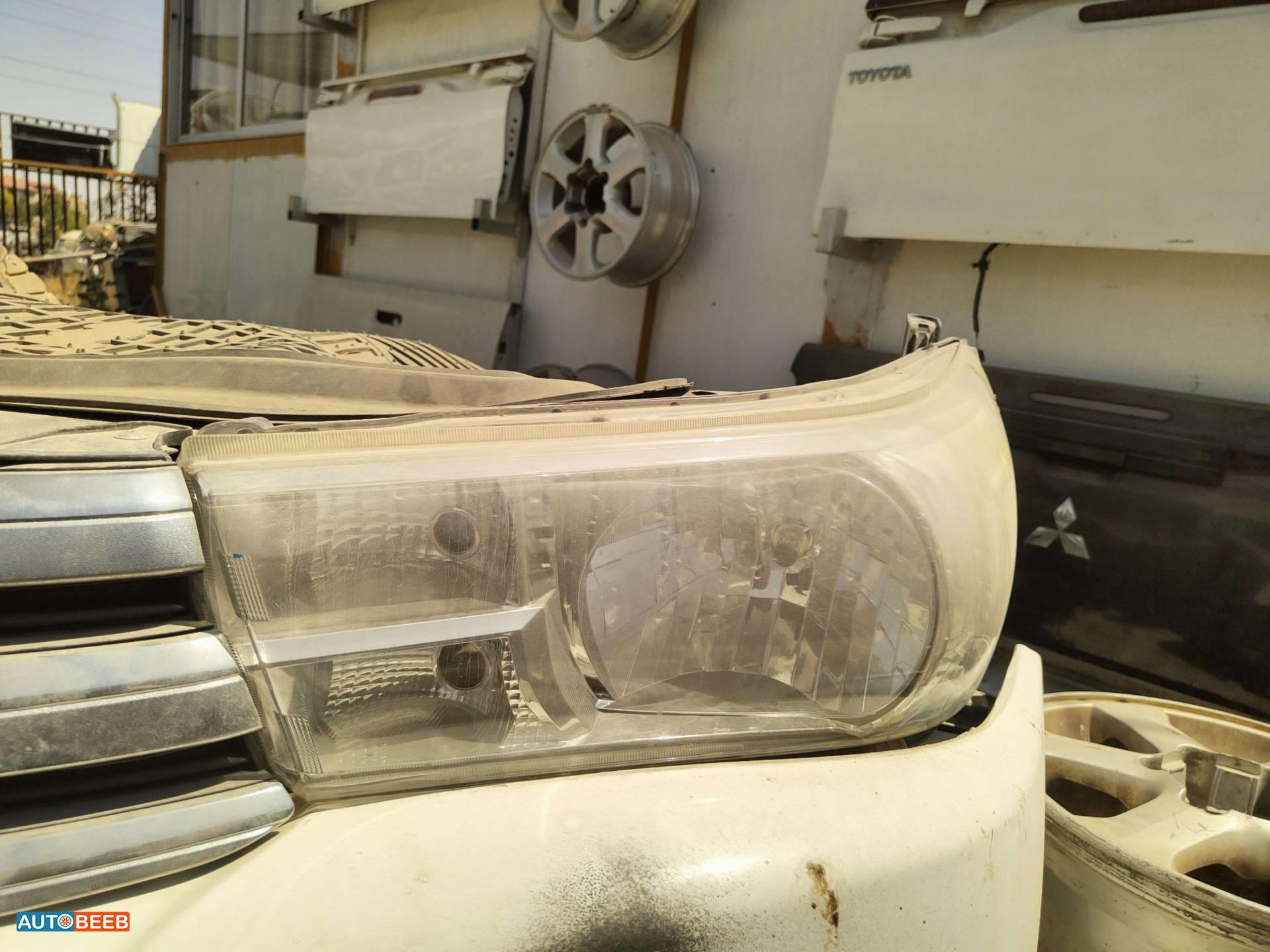 Lights Front light Toyota Hilux