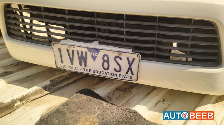Body  Grilles Toyota Hilux