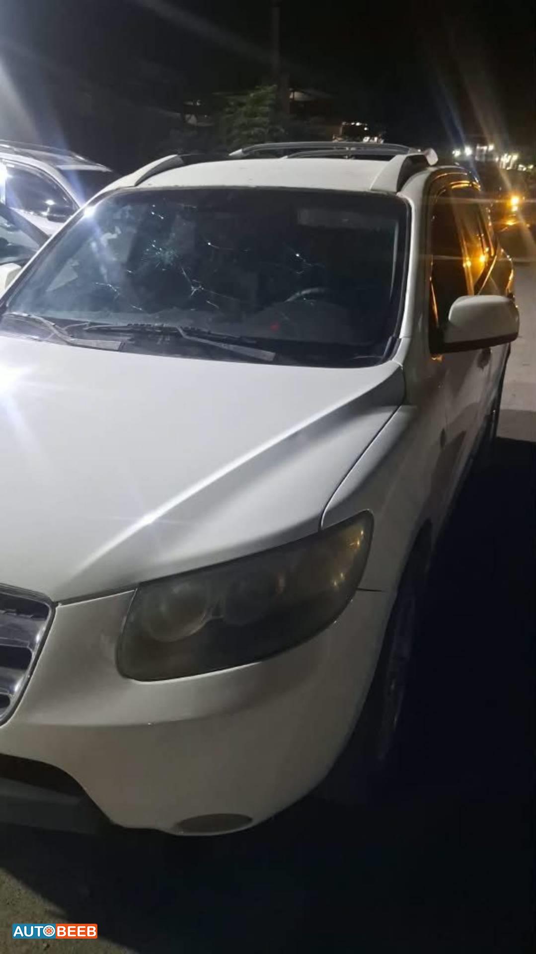 Hyundai  2006