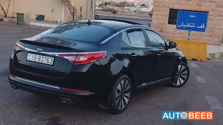 كيا K5 2012