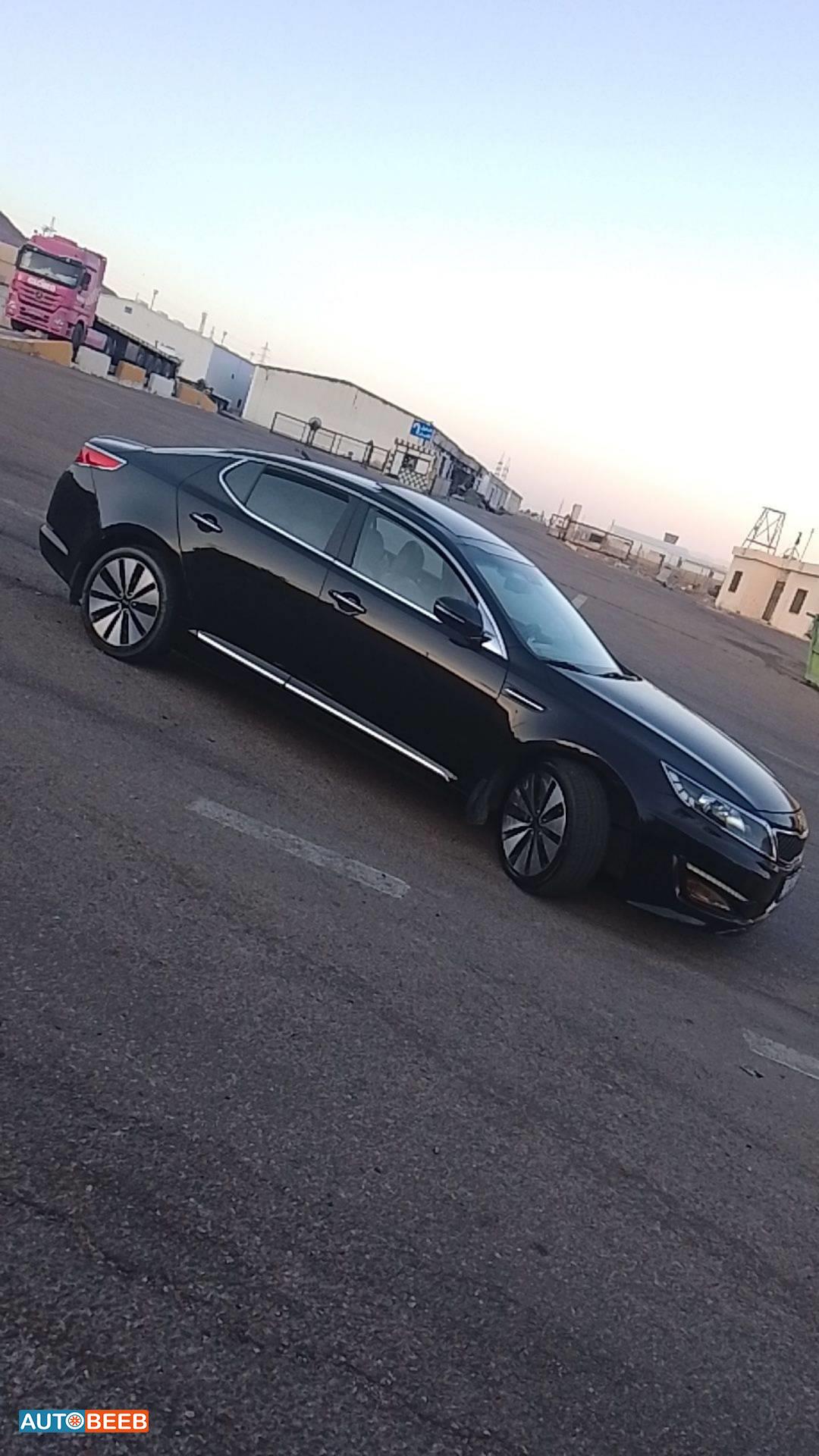 كيا K5 2012