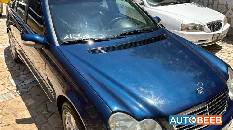 Mercedes Benz C200 2003