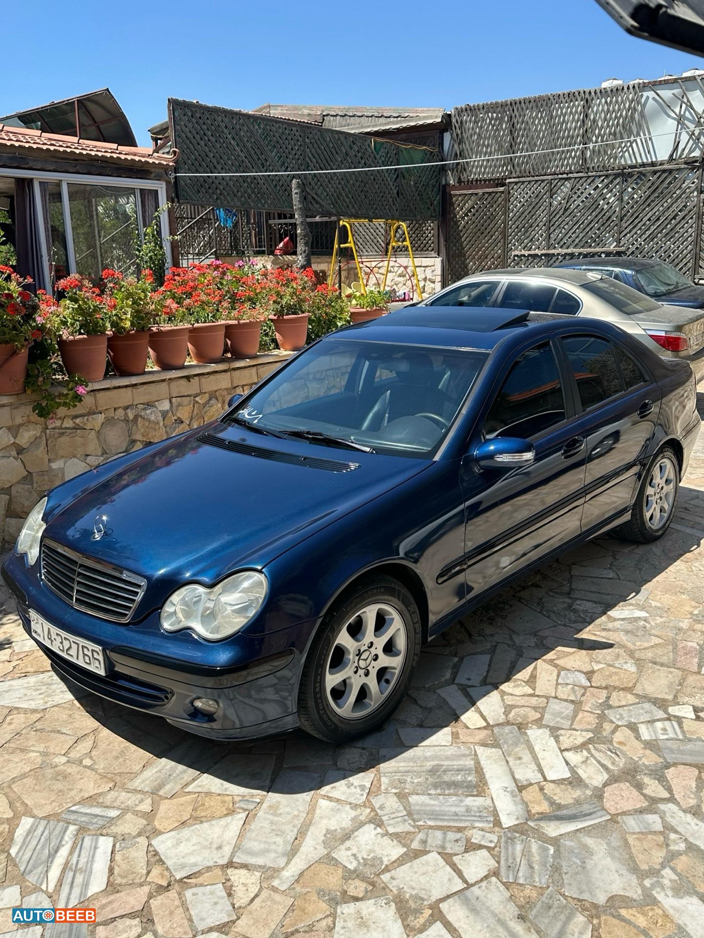 Mercedes Benz C200 2003