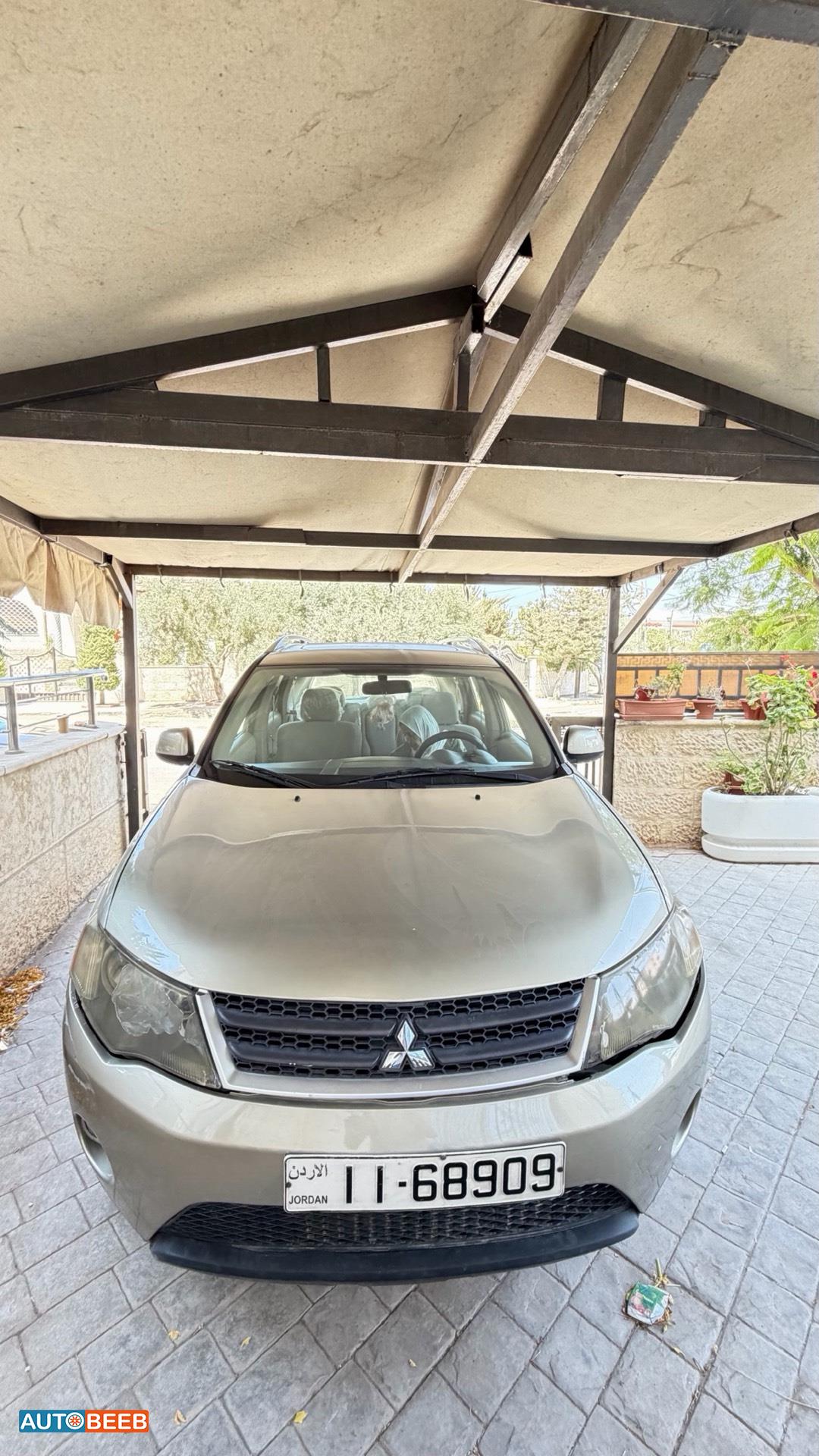 Mitsubishi Outlander 2008