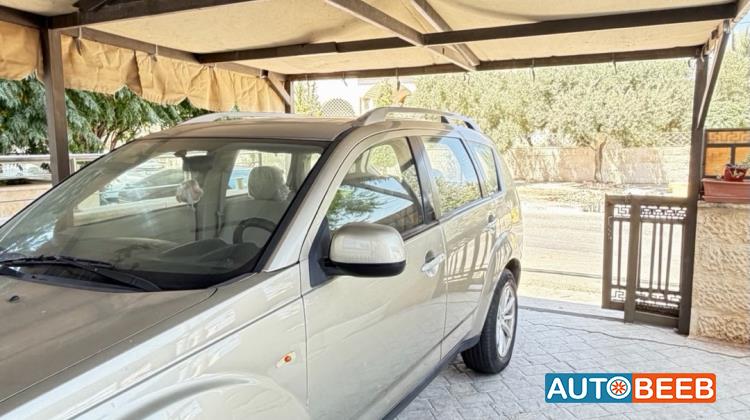 Mitsubishi Outlander 2008