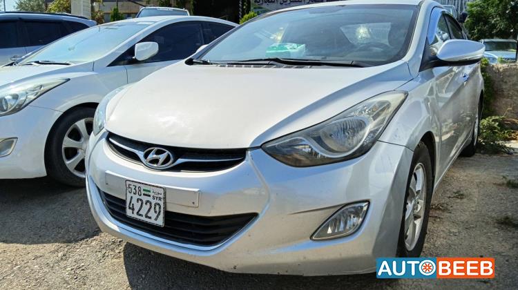 Hyundai Avante 2011