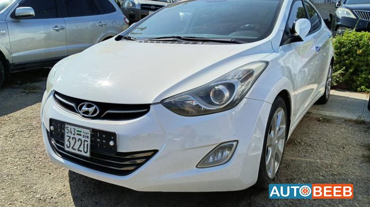 Hyundai Avante 2011
