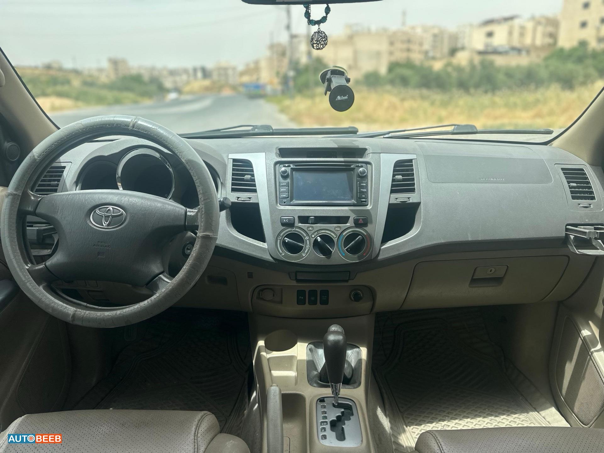Toyota Fortuner 2009