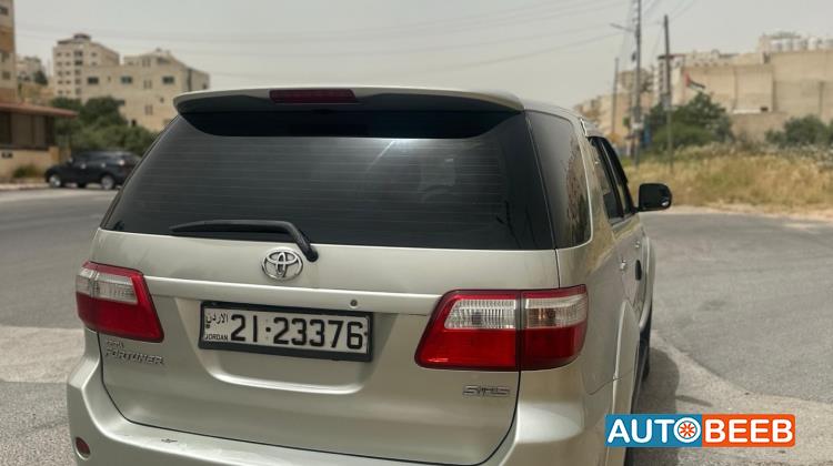 Toyota Fortuner 2009