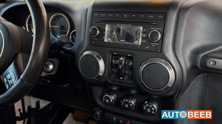Jeep Wrangler 2015