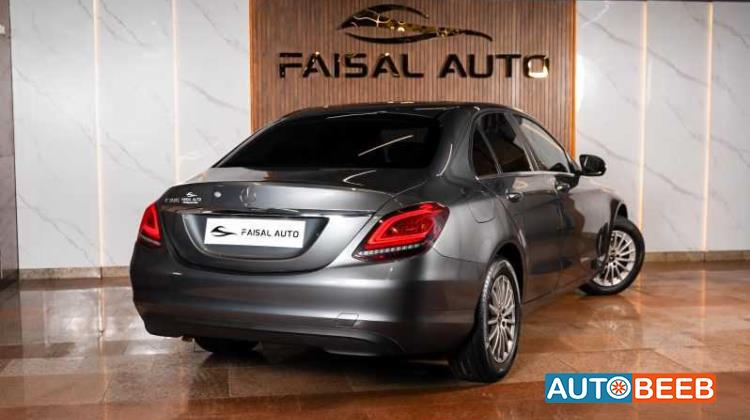 Mercedes Benz C180 2019