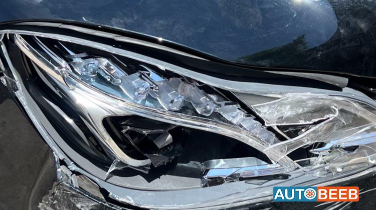 Lights Front light Mercedes Benz 200