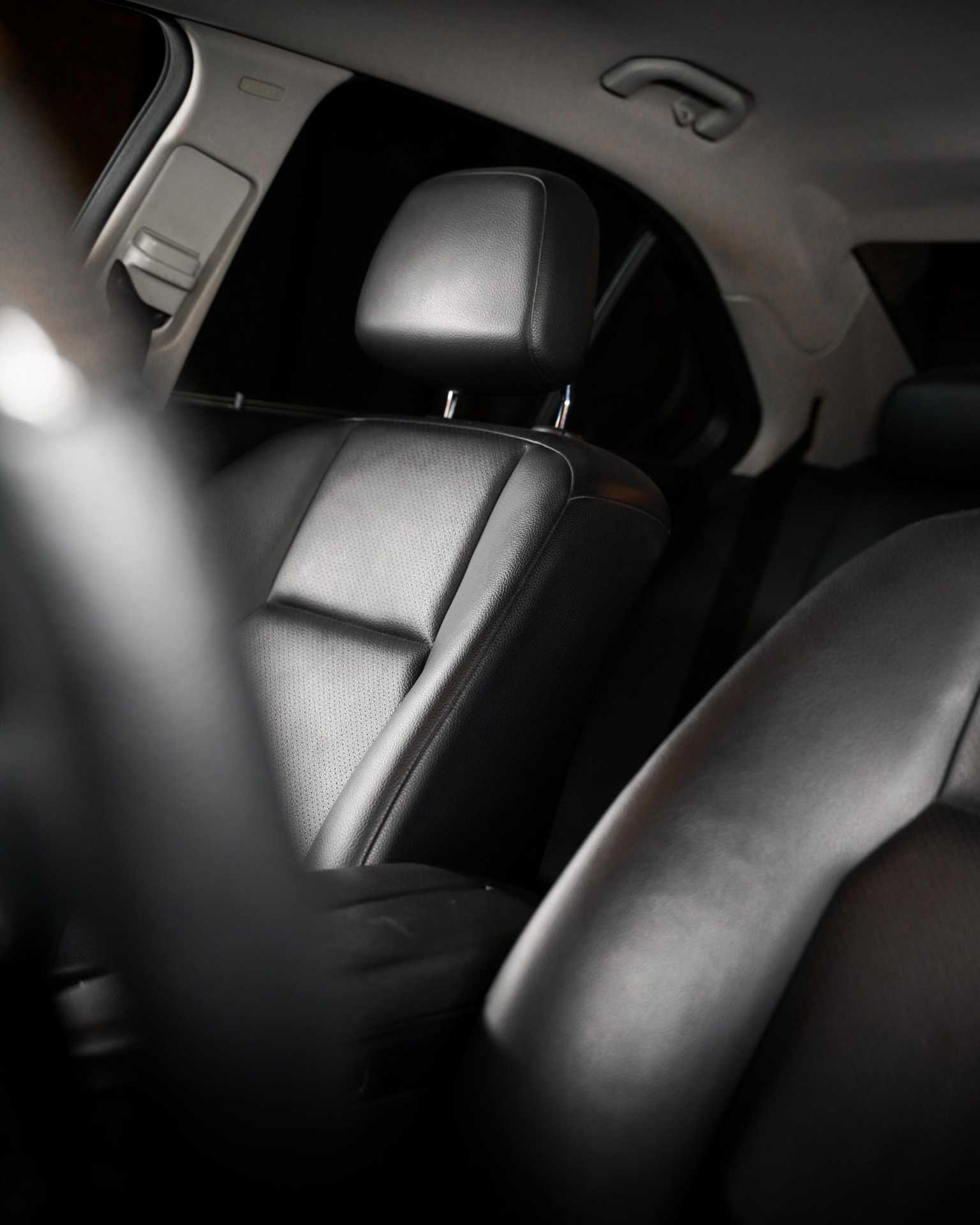 Mercedes Benz C180 2012